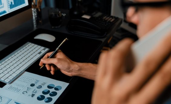 The CFO Advantage: Turning Financial Data into Growth Strategies